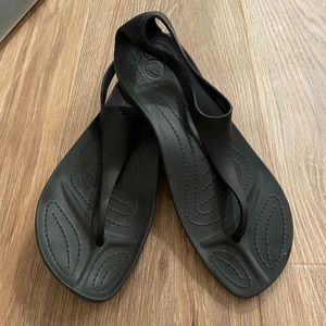 Croc womens black sandals size 9